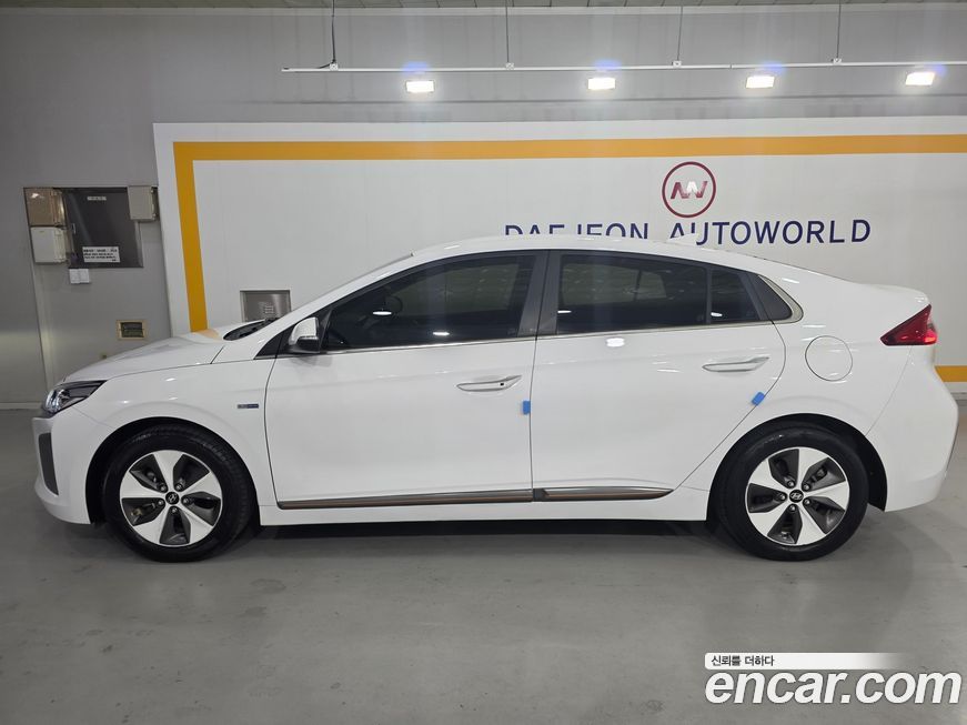 Hyundai Ioniq 2017