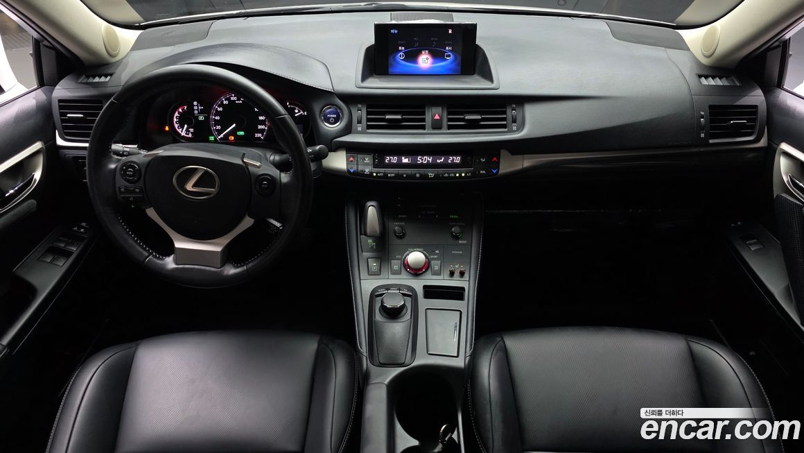 Lexus CT200h 2018