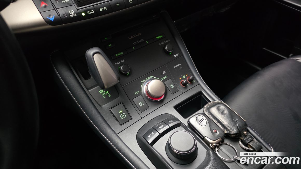 Lexus CT200h 2018