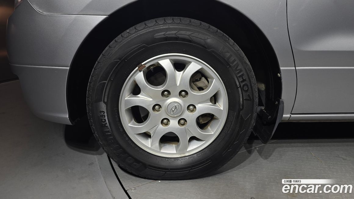 Hyundai Starex 2016