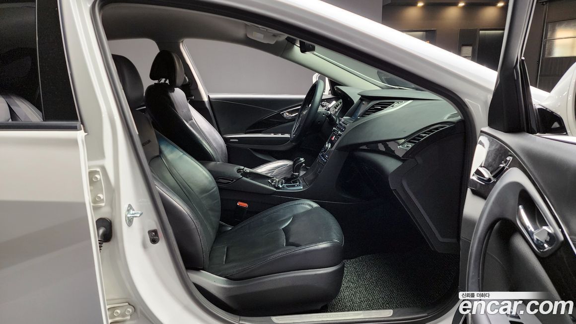 Hyundai Grandeur 2015