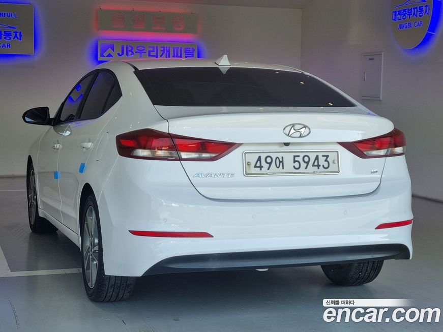 Hyundai AVANTE 2018
