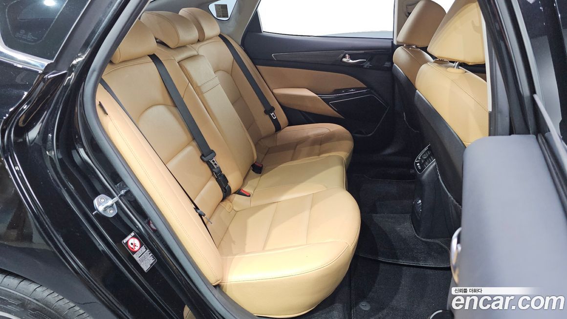Kia K7 2021