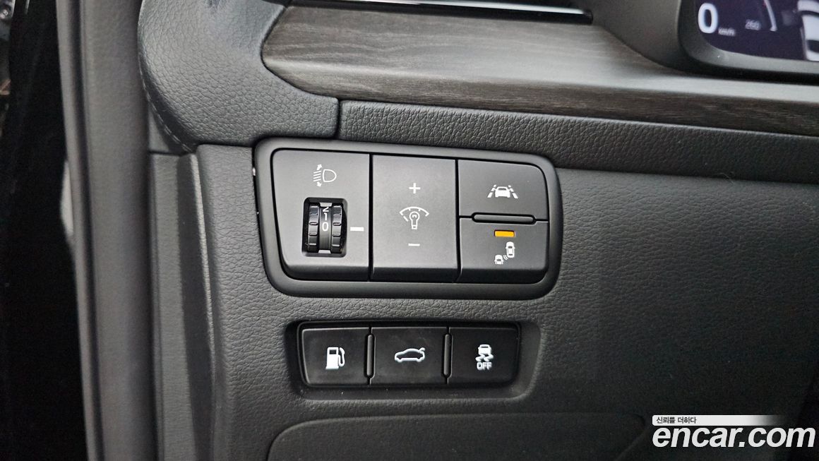 Kia K7 2021