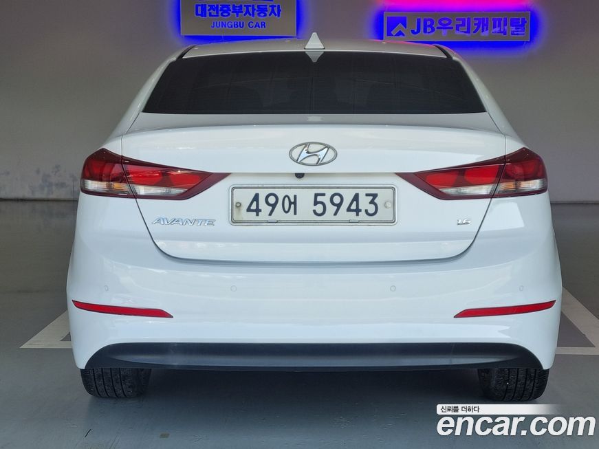 Hyundai AVANTE 2018
