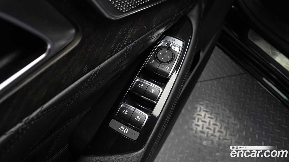 Kia K8 2023