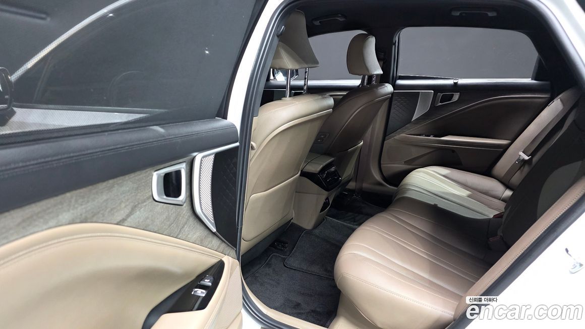 Kia K8 2024