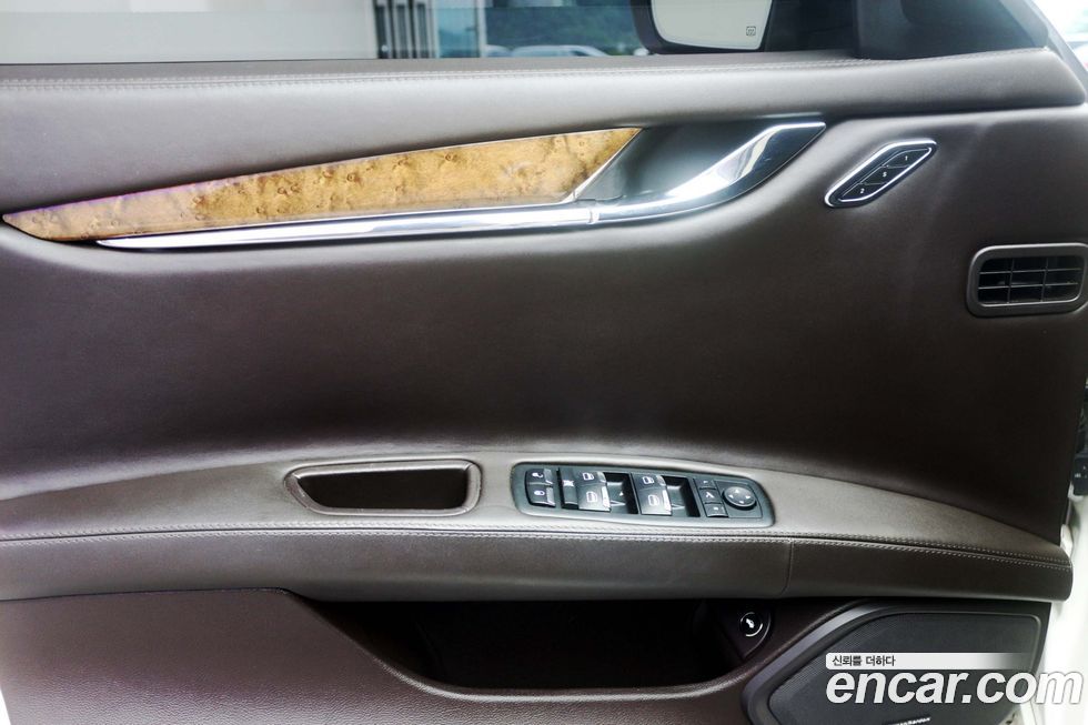 Maserati Quattroporte 2016