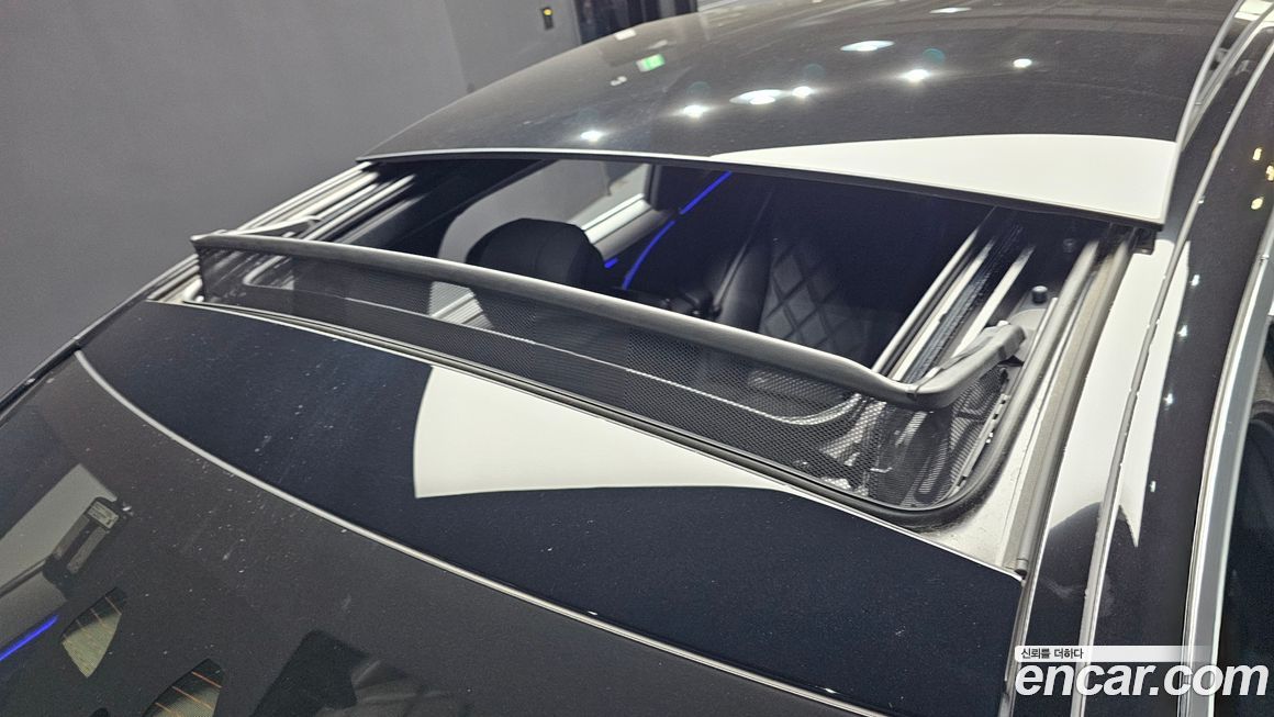 Mercedes-Benz S-Class 2023