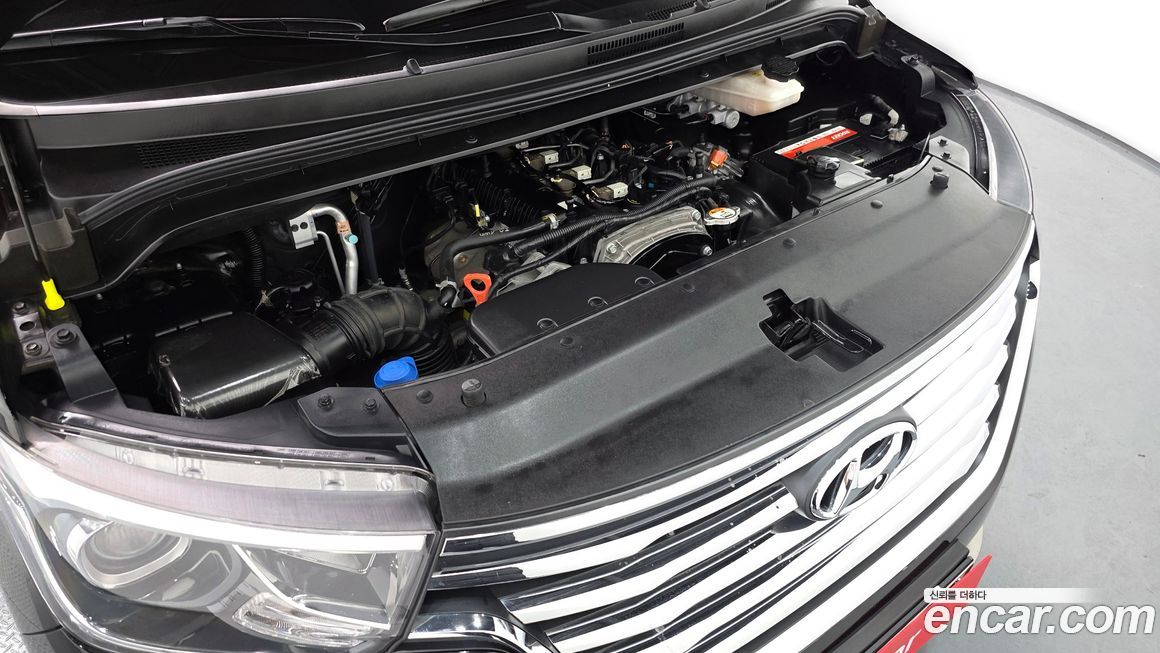 Hyundai Starex 2019