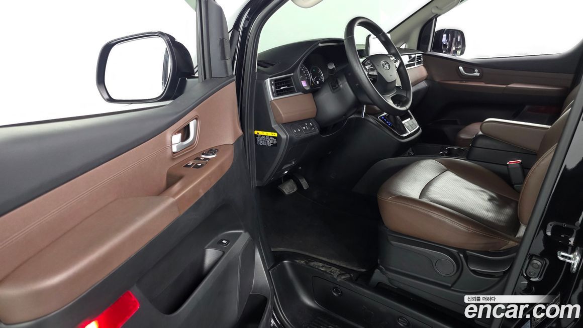 Hyundai Starex 2019