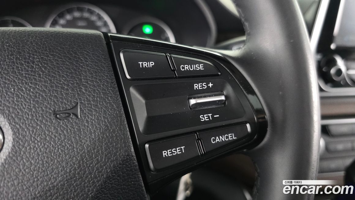 Hyundai Starex 2019