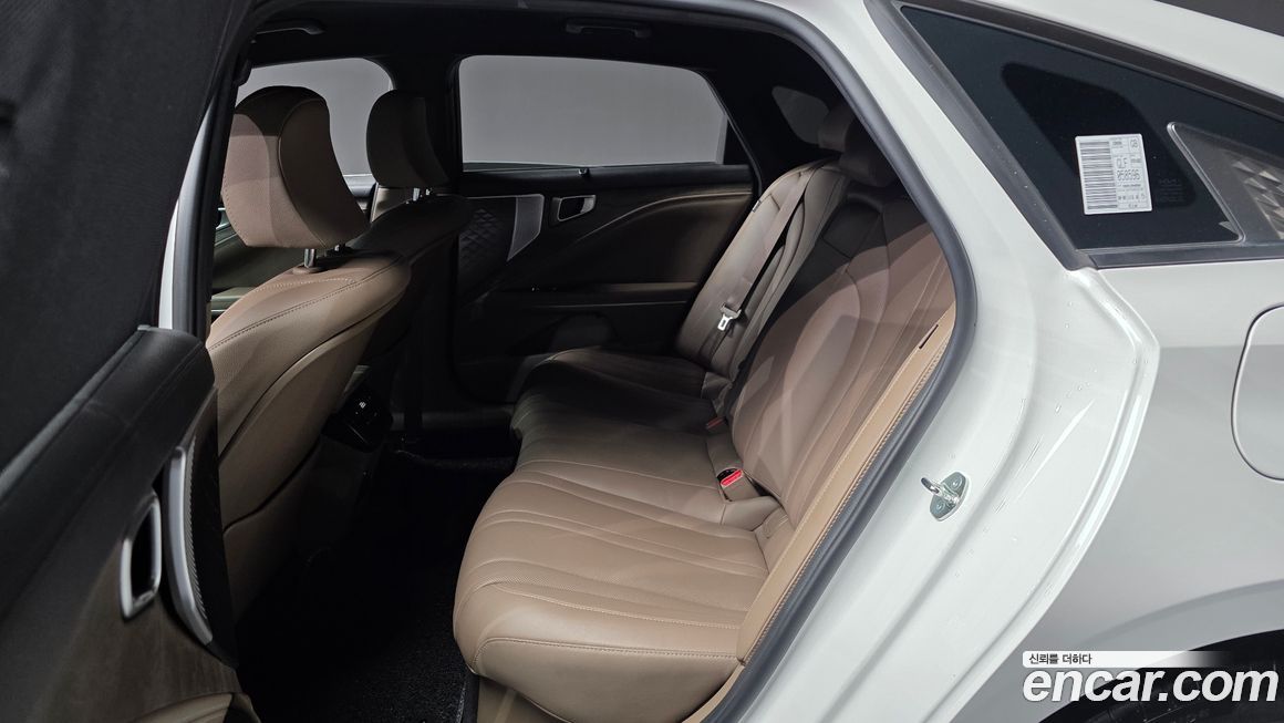 Kia K8 2023