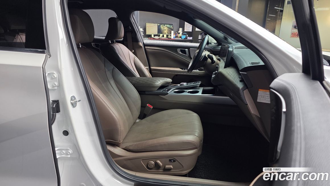 Kia K8 2023