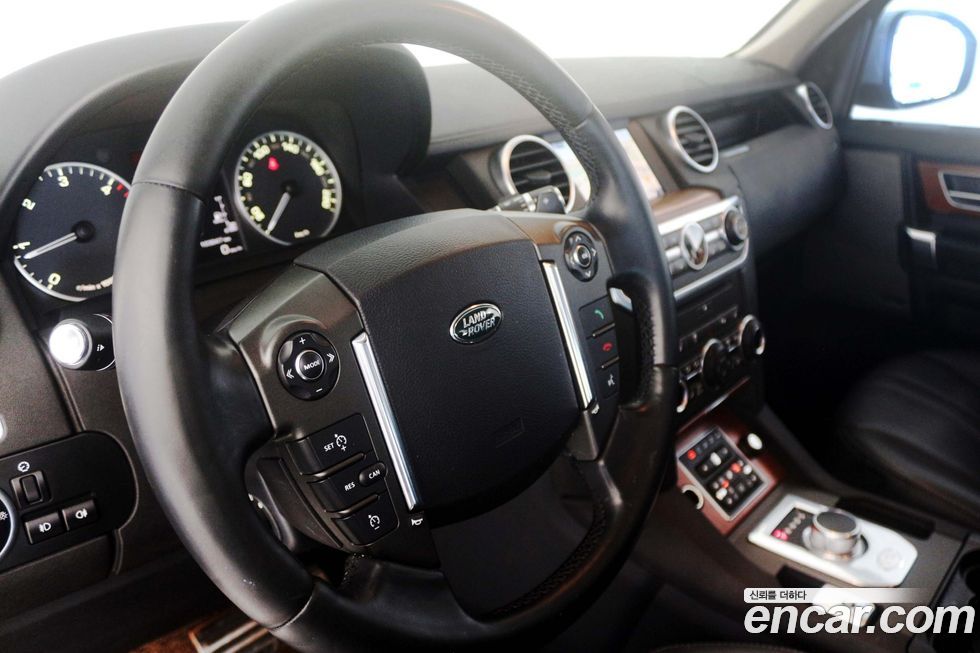 Land Rover Discovery 2016
