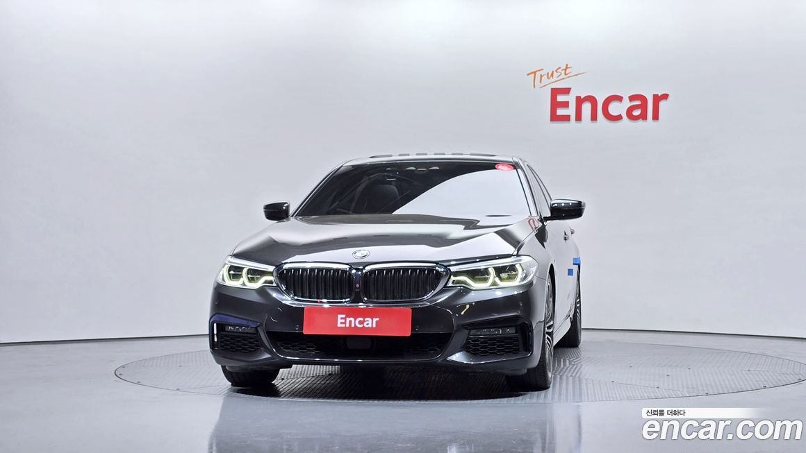 BMW 5-Series 2019