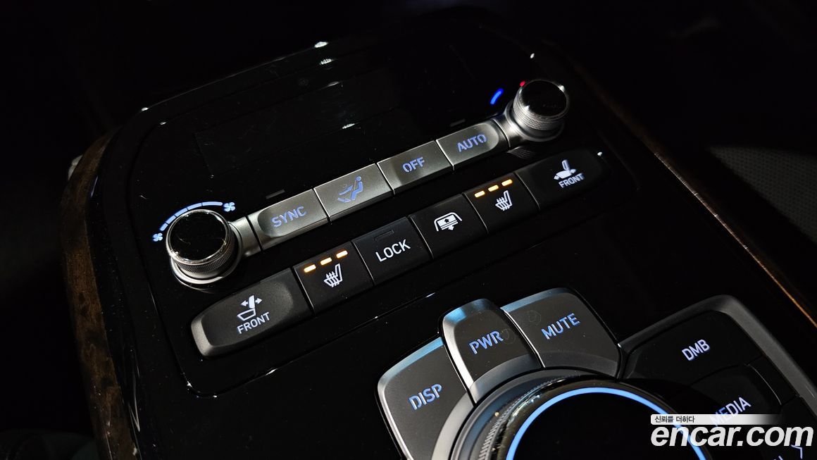 Genesis G90 2019