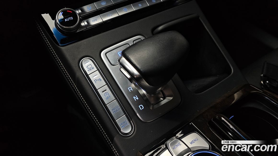 Genesis G90 2019