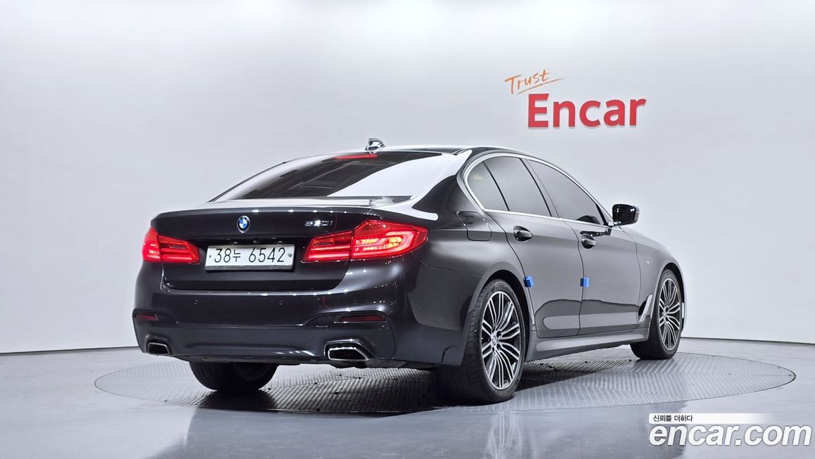 BMW 5-Series 2019