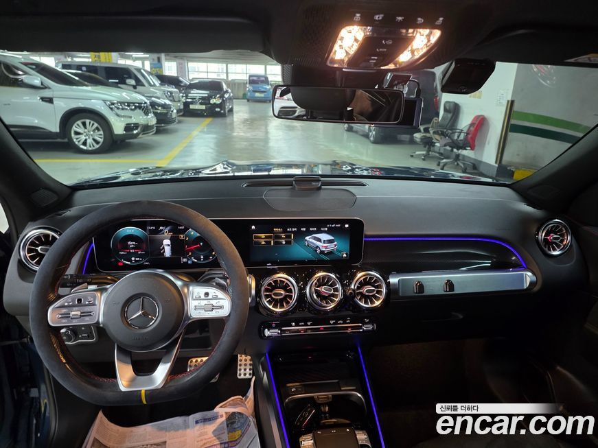 Mercedes-Benz GLB-Class 2020