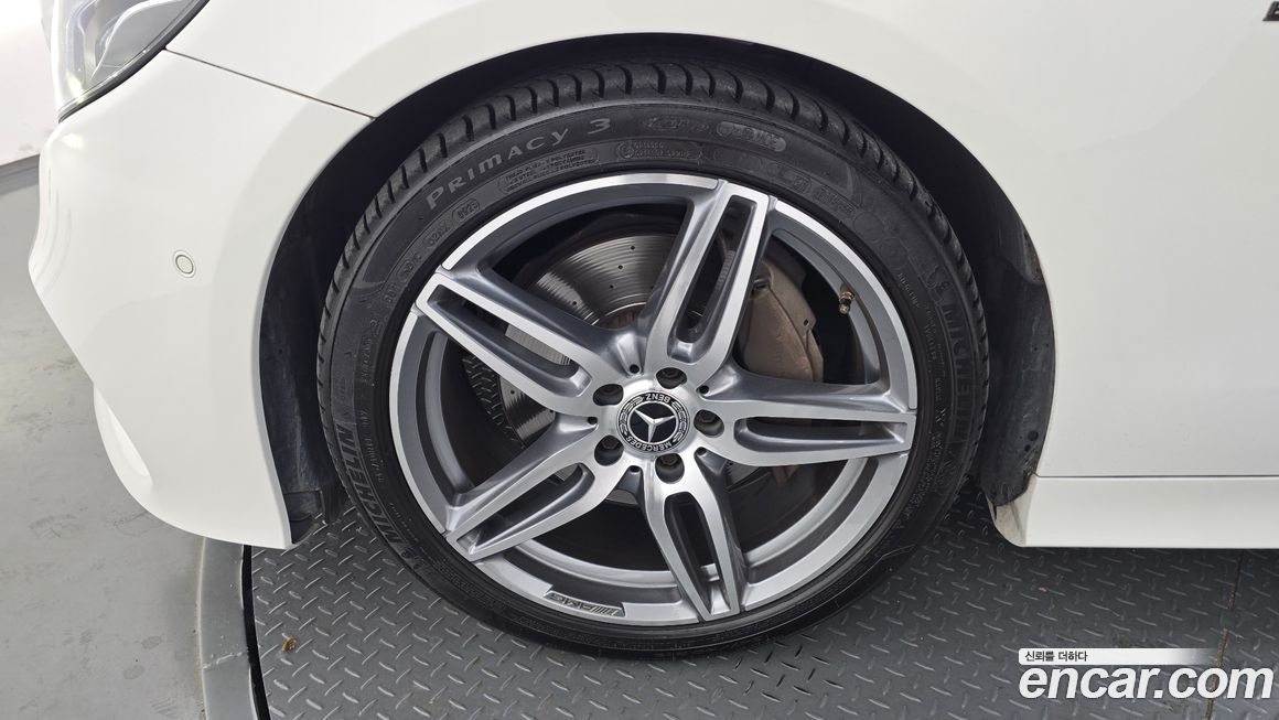 Mercedes-Benz E-Class 2019