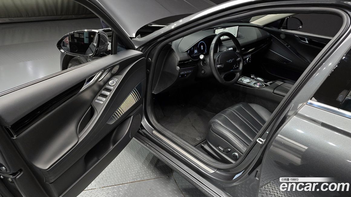 Genesis G80 2021