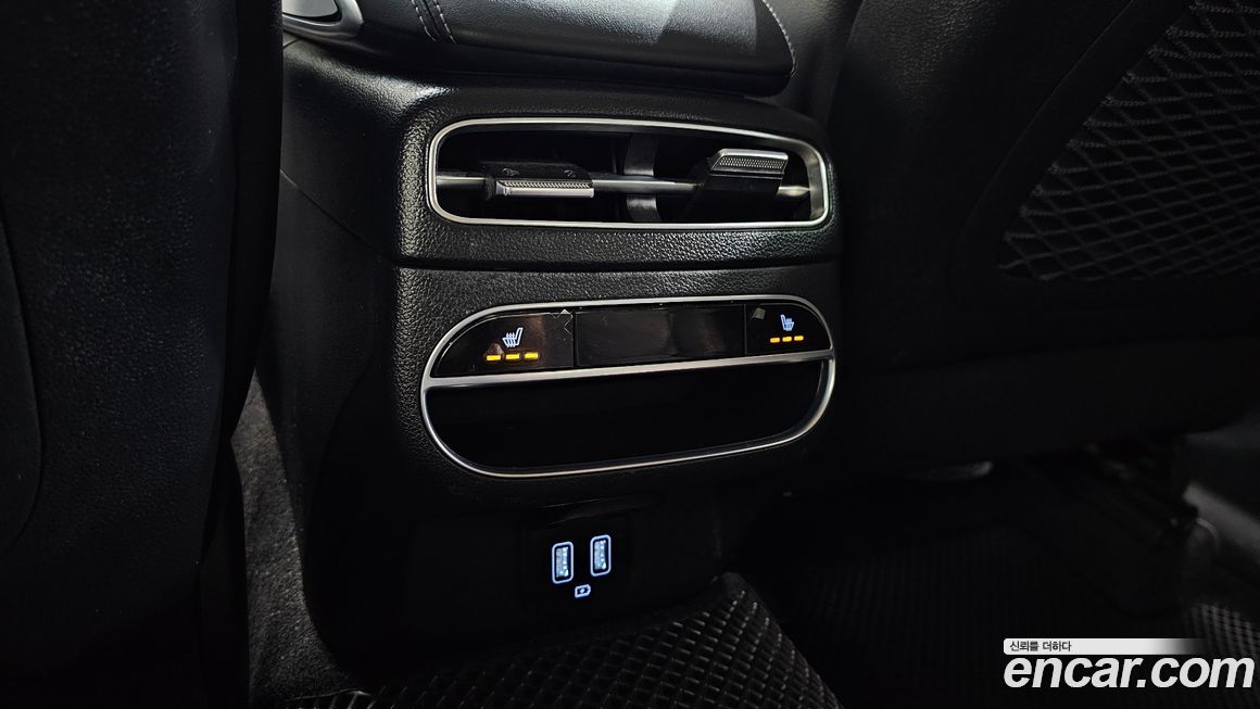 Genesis GV70 2021