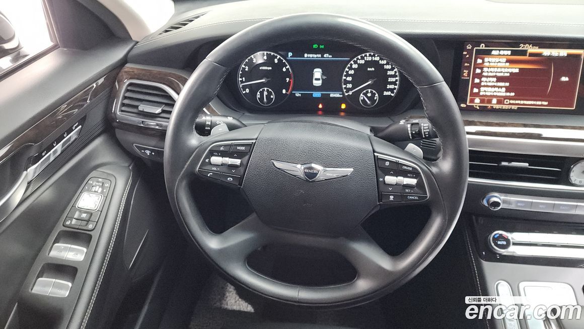 Genesis G90 2021