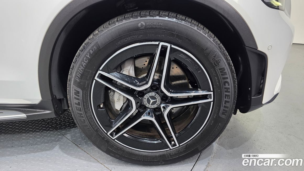 Mercedes-Benz GLC-Class 2020