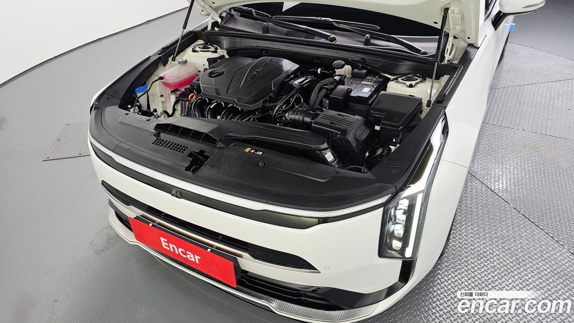 Kia K8 2025