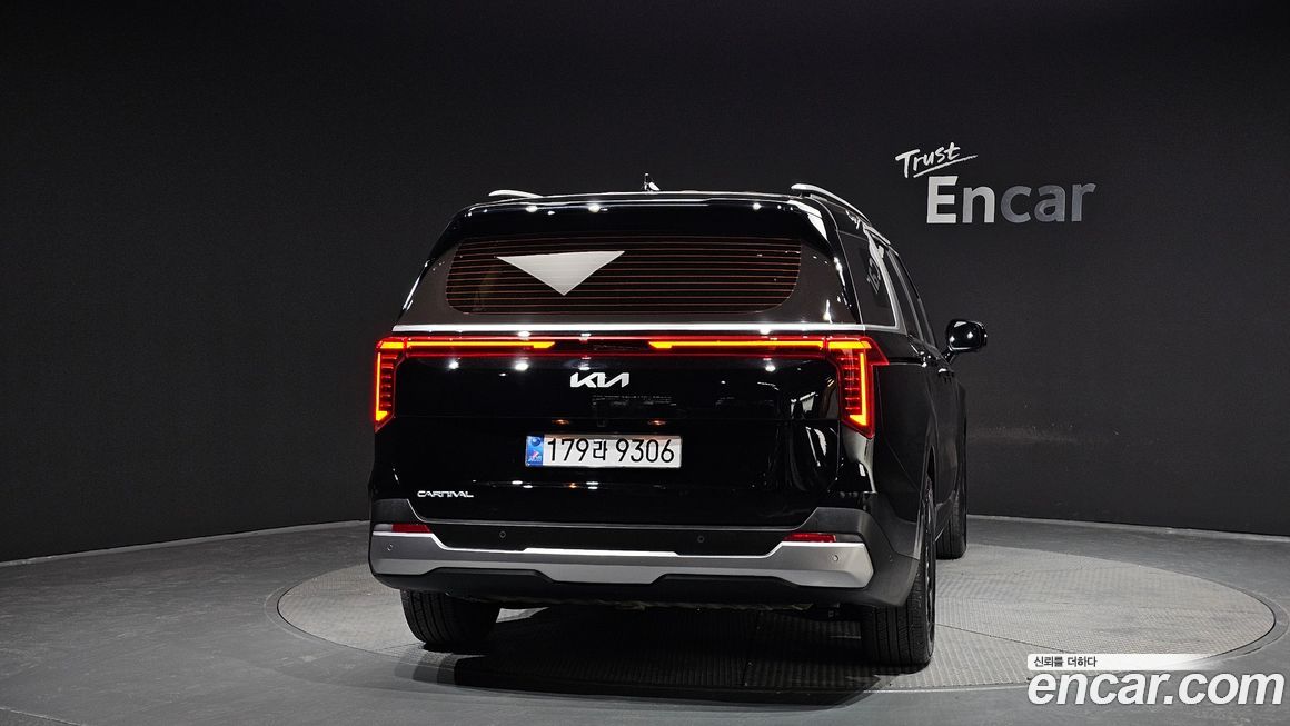 Kia Canival 2025