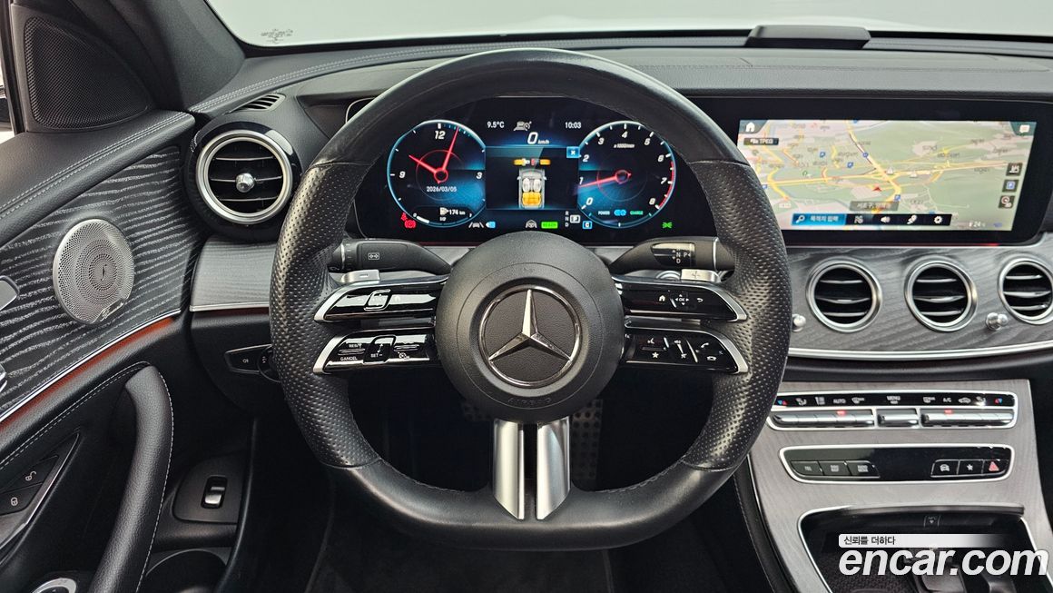 Mercedes-Benz E-Class 2021