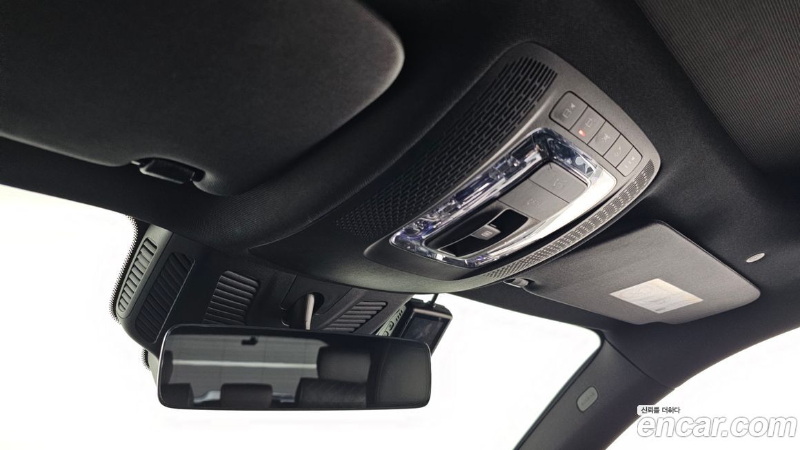 Mercedes-Benz GLB-Class 2022