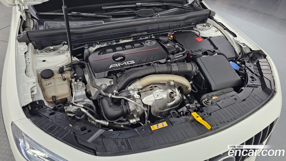 Mercedes-Benz GLB-Class 2022