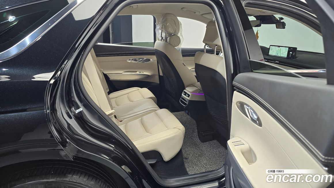 Genesis GV70 2023