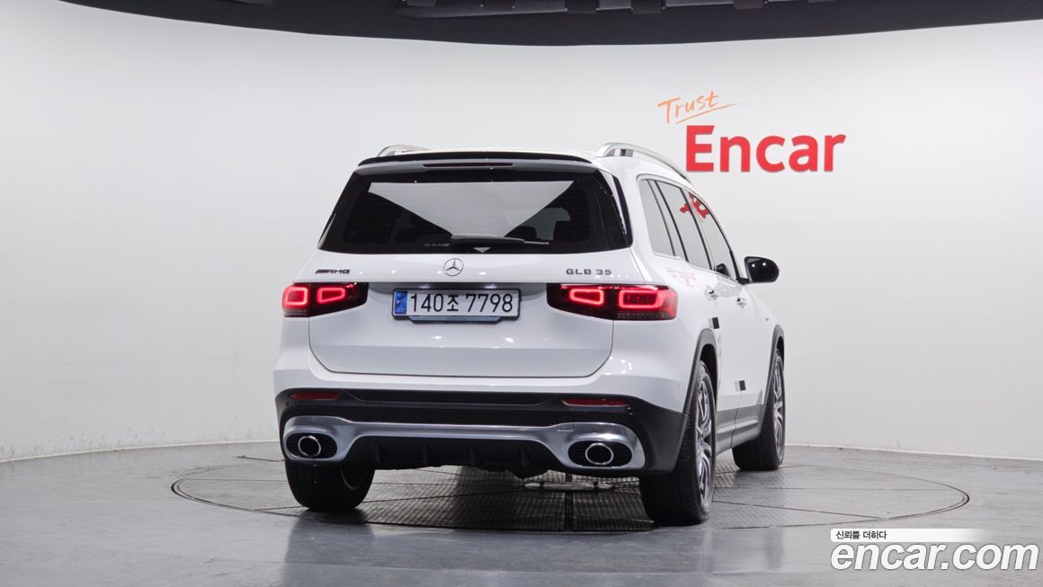 Mercedes-Benz GLB-Class 2022