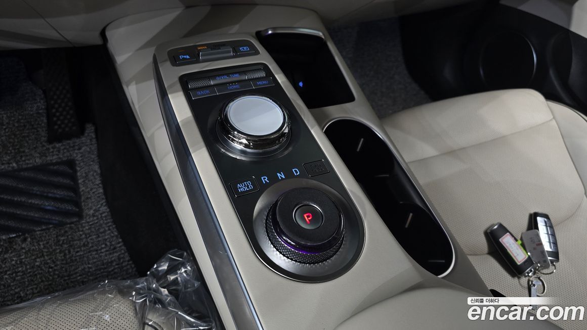 Genesis GV70 2023