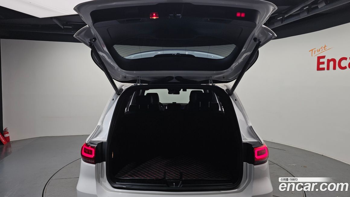 Mercedes-Benz GLB-Class 2022