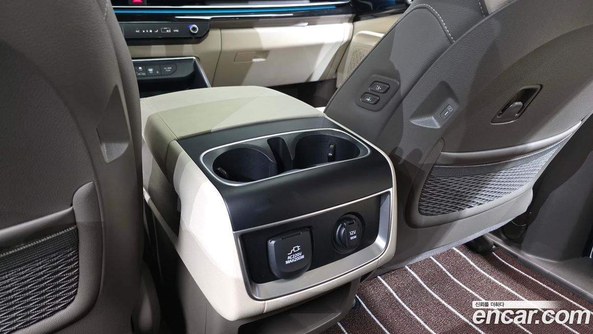 Kia Canival 2025