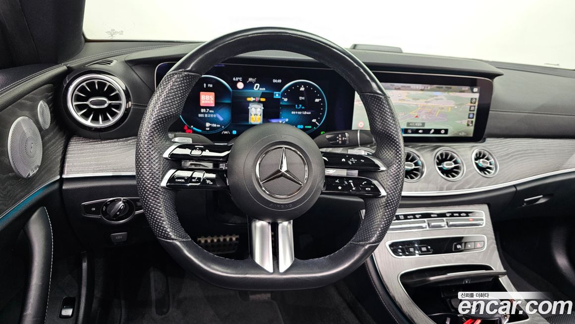Mercedes-Benz E-Class 2021