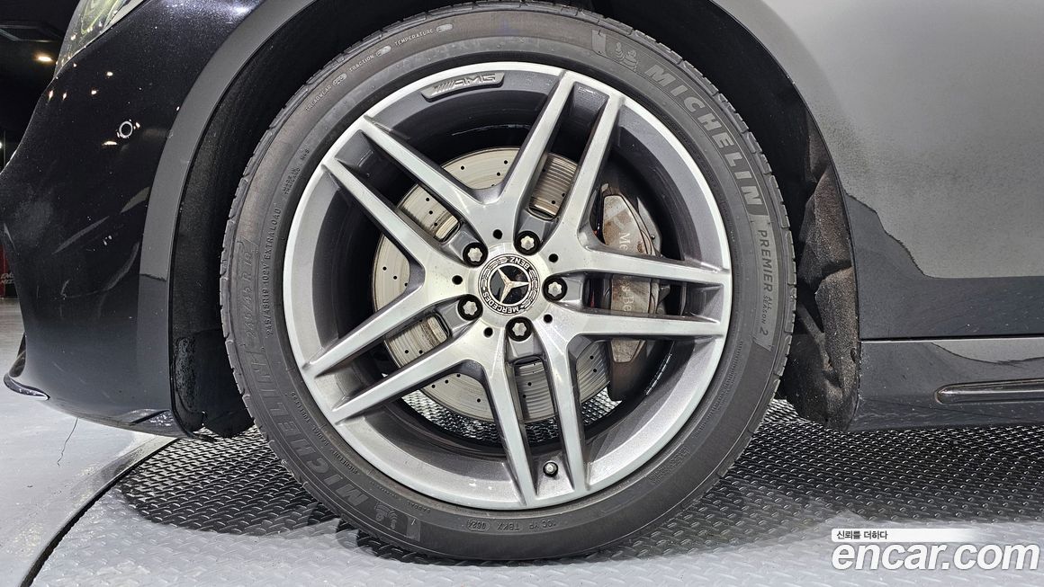 Mercedes-Benz S-Class 2019