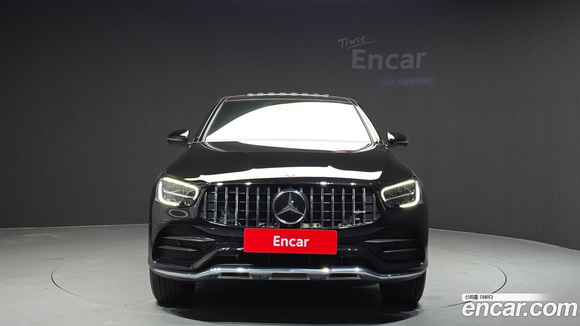 Mercedes-Benz GLC-Class 2021