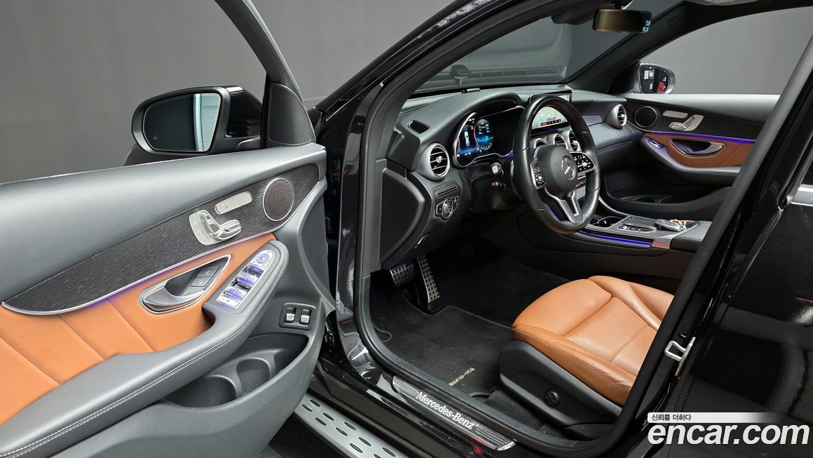 Mercedes-Benz GLC-Class 2021