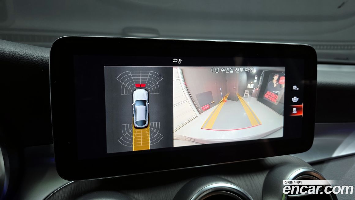 Mercedes-Benz GLC-Class 2021