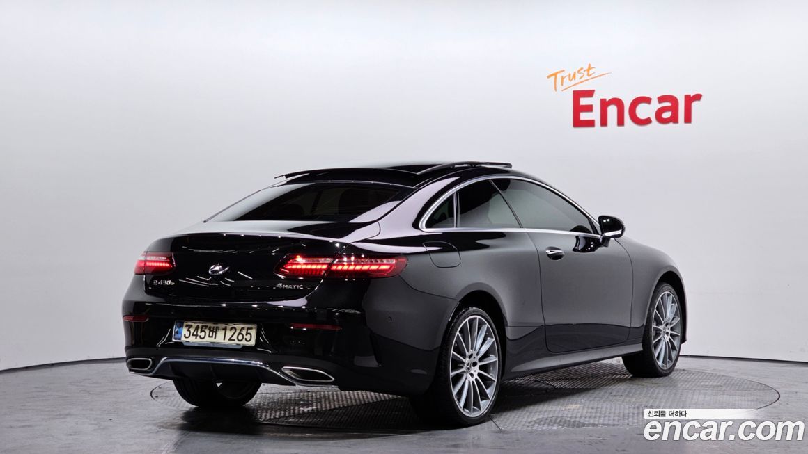 Mercedes-Benz E-Class 2021