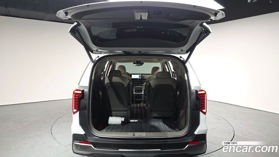 Kia Canival 2025