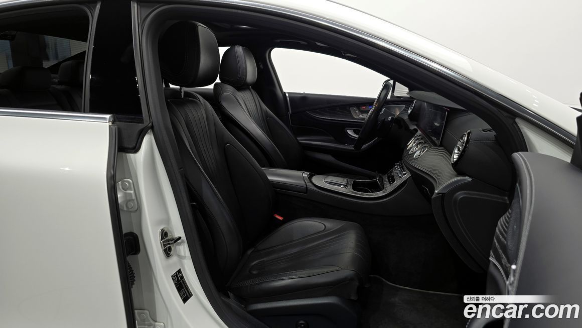 Mercedes-Benz CLS-Class 2021