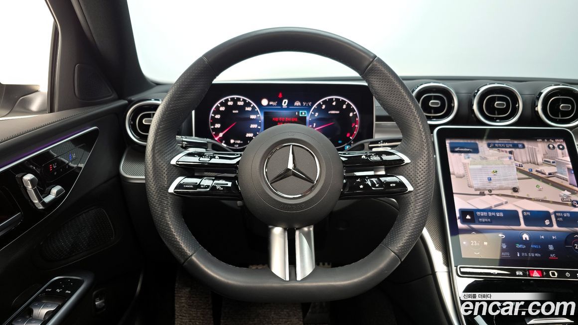 Mercedes-Benz C-Class 2024