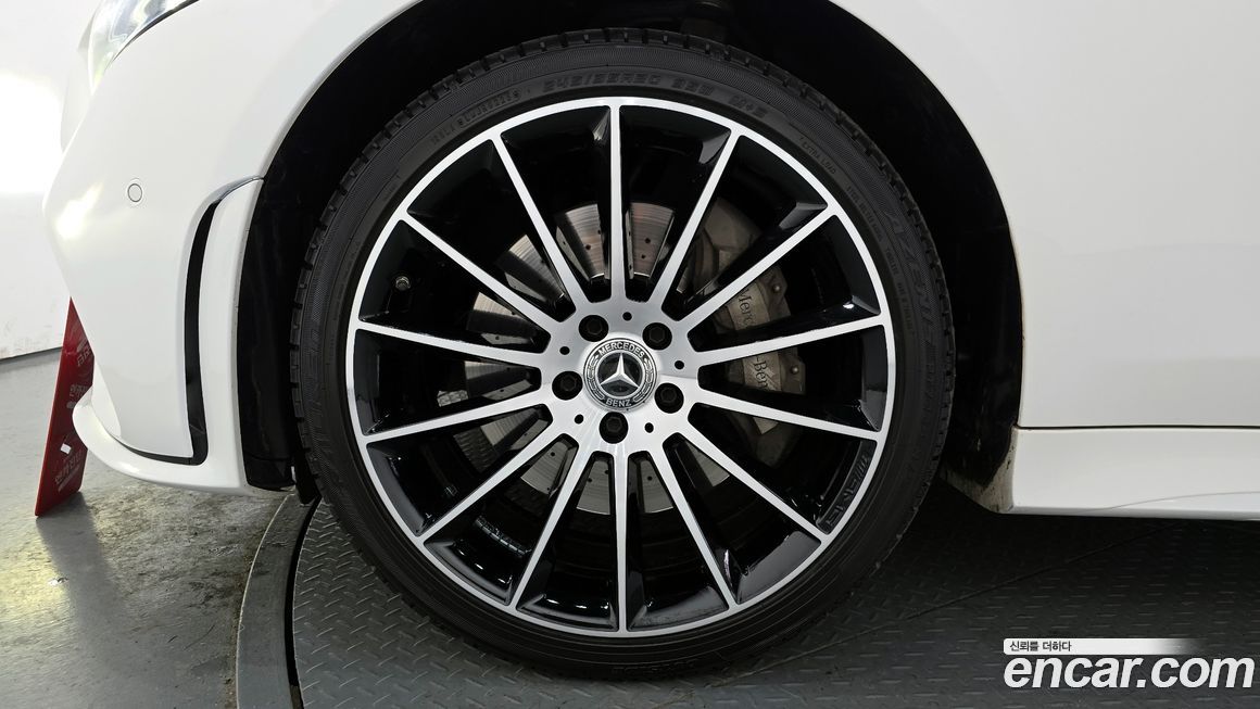Mercedes-Benz CLS-Class 2021