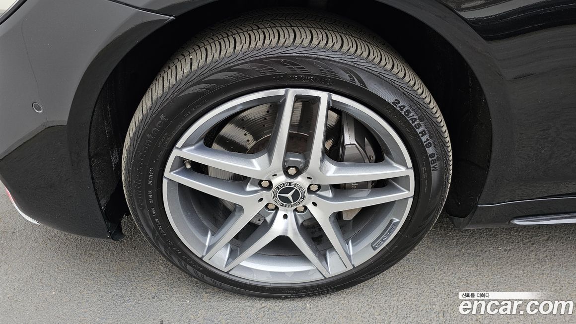 Mercedes-Benz S-Class 2019